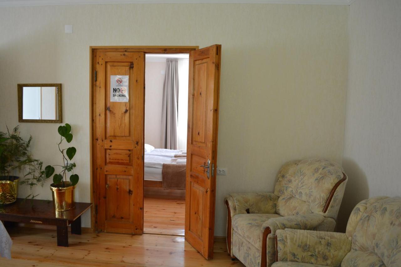 Ekaterine Guest House カズベギ エクステリア 写真